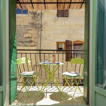 Maison Le Petit Balcon Beaucaire Бокер Экстерьер фото